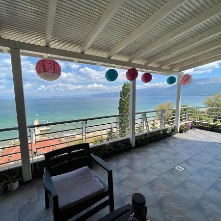 Kelvi'S Apartment Pogradec Bagian luar foto