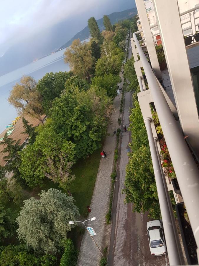 Kelvi'S Apartment Pogradec Bagian luar foto